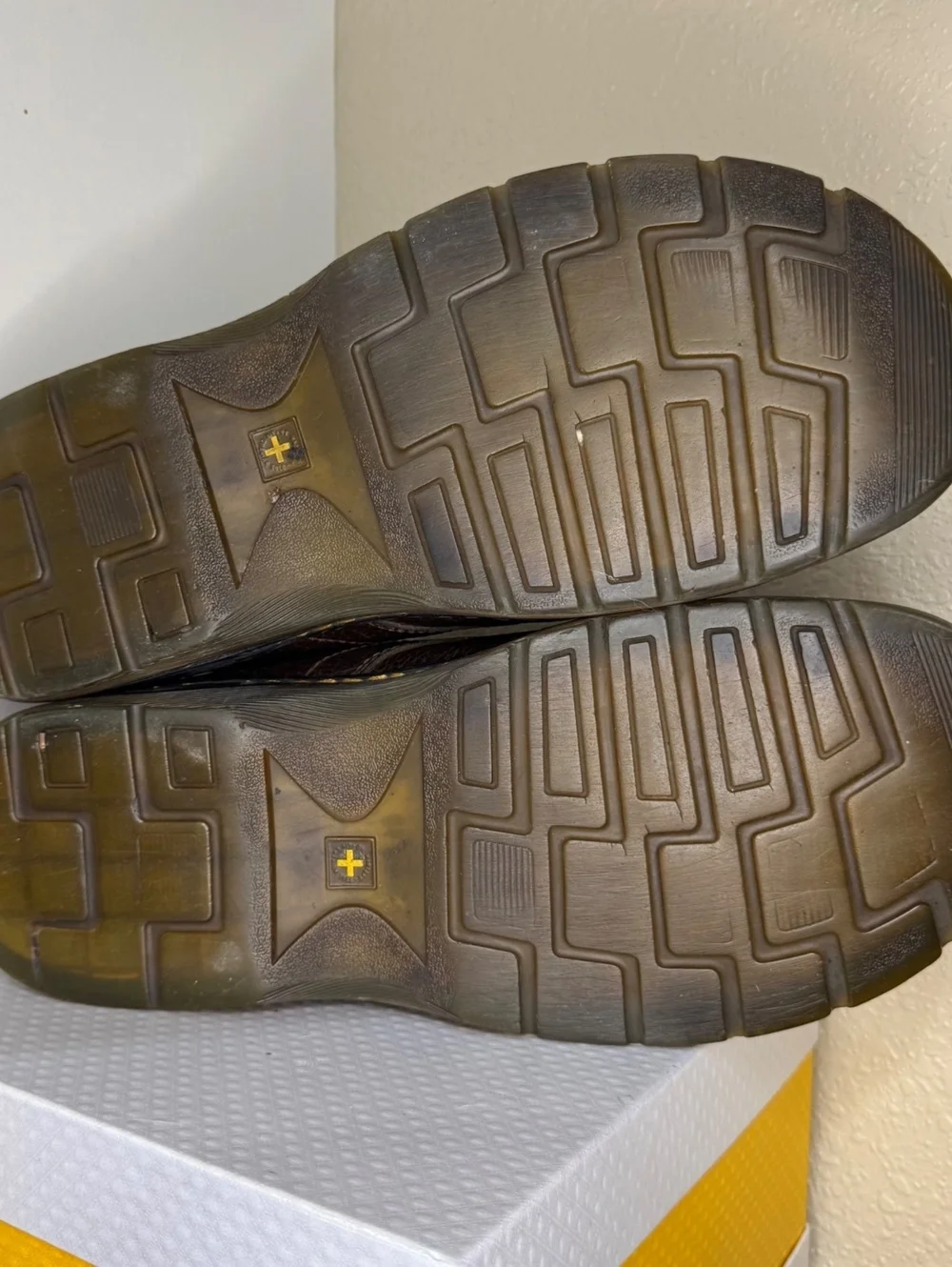 Dr. Martens 3 Eye Oxford Shoes Men’s 13 Brown Leather Distressed Y2K Punk Grunge